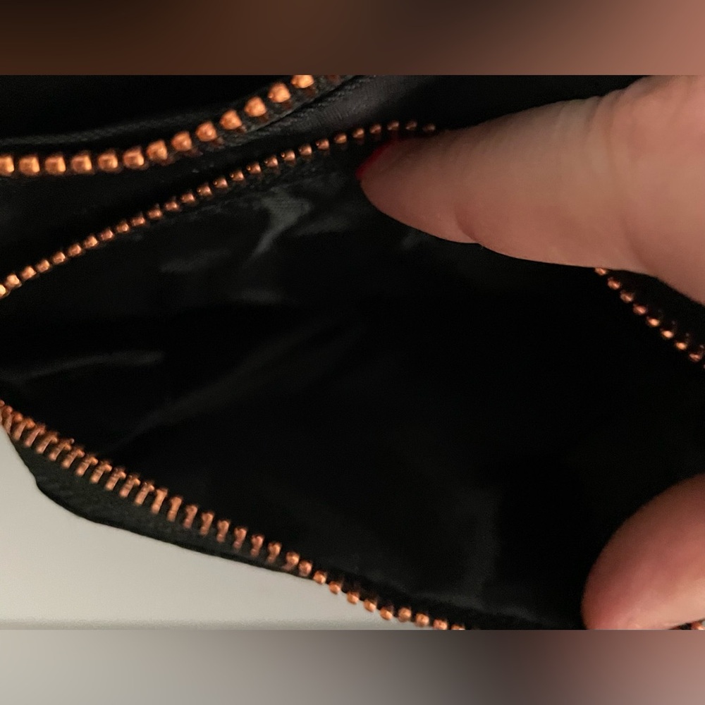 Jillian Dempsey Makeup Bag - Picture 2 of 5